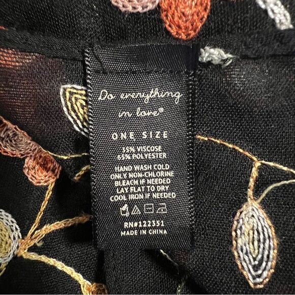 Do Everything In Love Womens Boho Floral Embroidered Kimono Top OS Whimsigoth - Picture 7 of 7